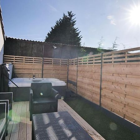 Hoxne Cottages - Rose Cottage With Private Hot Tub York Eksteriør billede